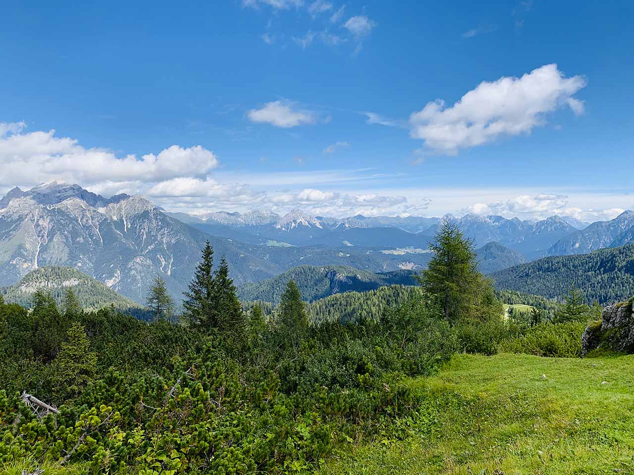 Vista montagna rifugio Ciareido