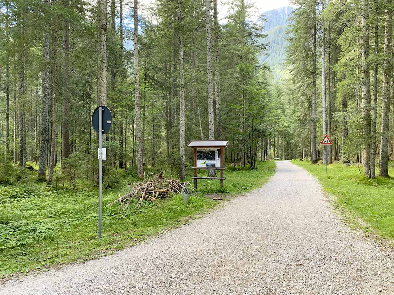 Pralongo - Auronzo incrocio pista ciclabile